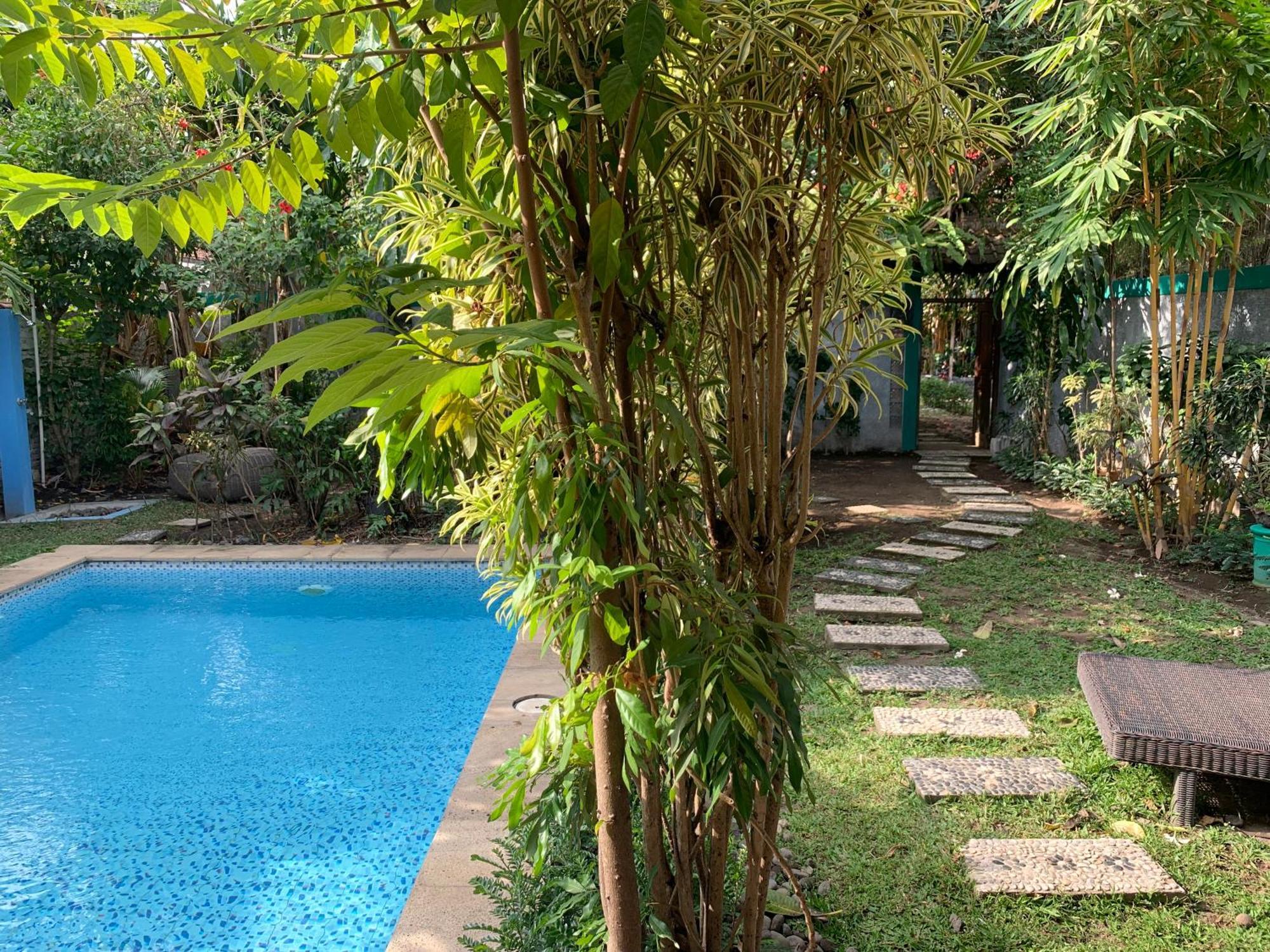 Villa Bougenville Yogyakarta Exterior foto